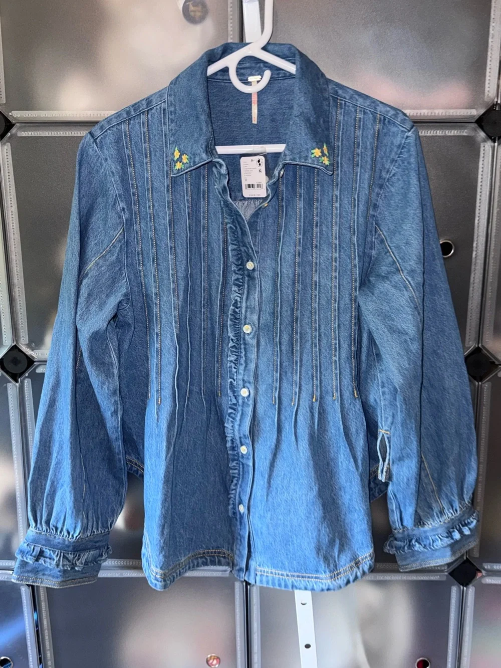 Free People Robin Pintuck Denim Shirt Pleated Ruffle Cuffs Light Wash M NWT